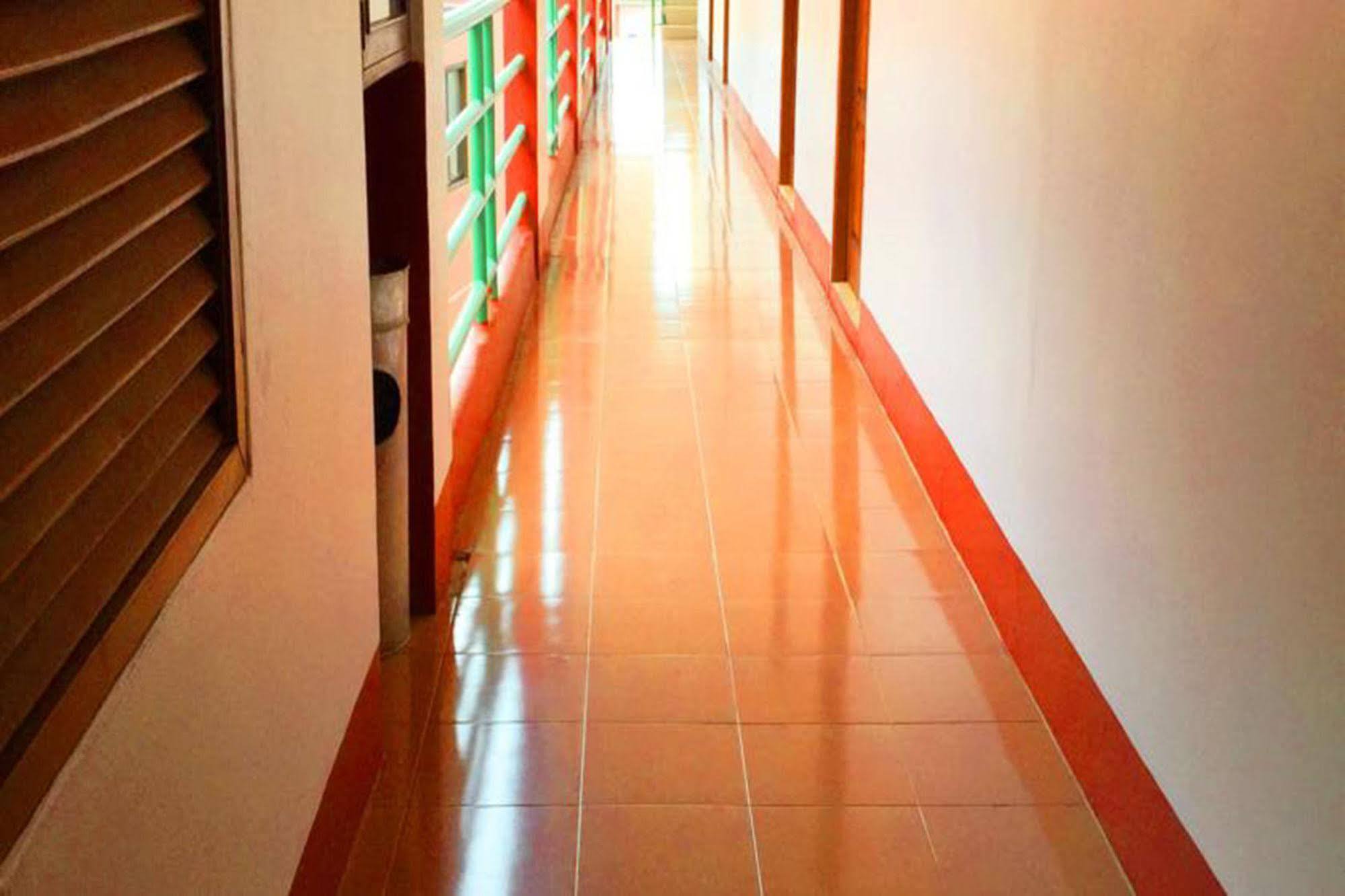 Bliss Mansion Hotel Pattaya Bagian luar foto